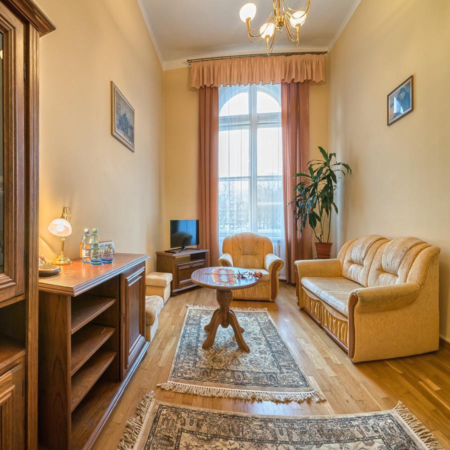Stary Dom Zdrojowy Otel Krynica Zdroj Dış mekan fotoğraf