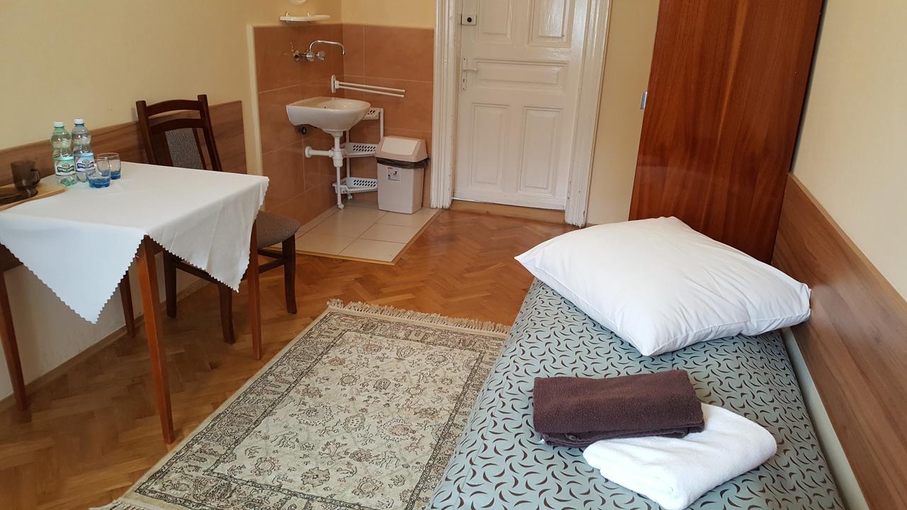 Stary Dom Zdrojowy Otel Krynica Zdroj Dış mekan fotoğraf